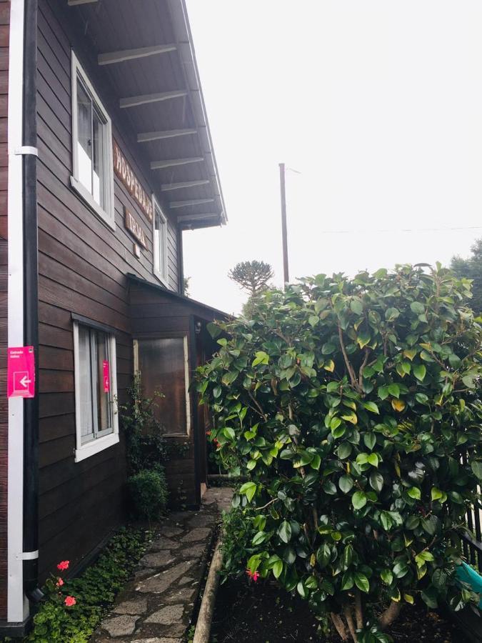 Hospedaje Irma Backpackers Pucon Exterior photo